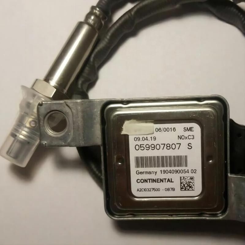 Nitrogen Oxide sensor NOx sensor 12V for VW/AUDI TIGUAN Reference NO. 0 258 017 359
