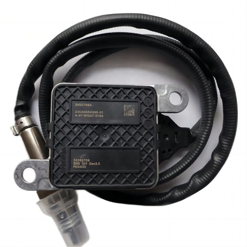 Fiat Europe Heavy Duty Car Fitment 12V NOx Sensor for FCA 8220.02 Engine Performance